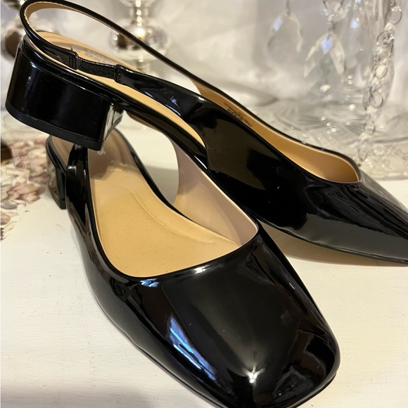 Charles David Glossy Black Slingback Flats - Picture 2 of 5
